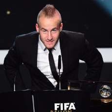 Gol Terbaik 2012 Milik Miroslav Stoch