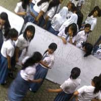 Pelajar SMAN 1 Surabaya Mogok Belajar, Tuntut Walikota Batalkan Mutasi Guru