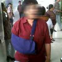 Jurnalis Malang Post Ditendang Pria Misterius Hingga Tersungkur