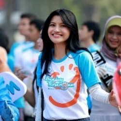 Didekati PKS, Tina Talisa Buka Komunikasi dengan Semua Pihak