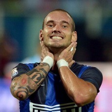 Agen Sneijder Masih Bungkam soal Rumor Ketertarikan Galatasaray
