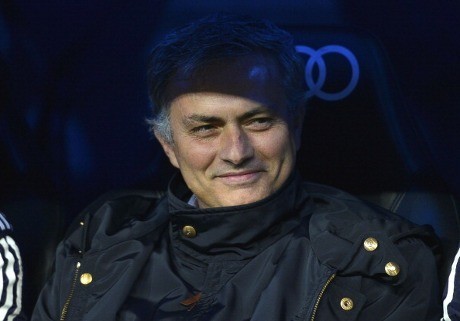 Mourinho Tonton MU vs Liverpool di Old Trafford Mourinho Tonton MU vs Liverpool di Old Trafford