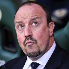 Rafa Benitez, Raja Valencia yang Masih Butuh Waktu di Chelsea