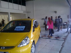 Bogem Karyawan Showroom, 2 Perampok Bawa Kabur Mobil Jazz di Semarang