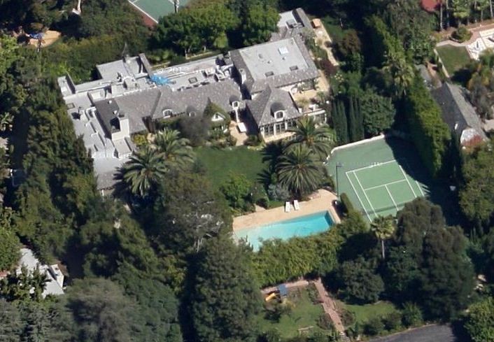 Rumah Beverly Hills Madonna Dilego Rp 214 Miliar