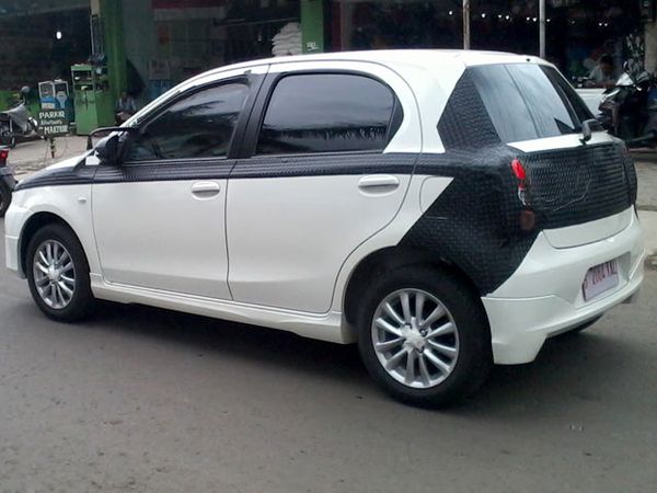Etios Seliweran di Bandung
