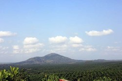 Liburan ke Negeri Kayangan di Kalimantan Selatan