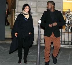 Liburan Saat Hamil Jadi Tren, Kim Kardashian Wisata ke Paris