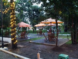 Macaroni Panggang & 4 Tongkrongan Seru di Taman Kencana Bogor
