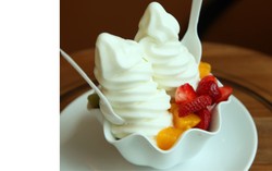 Frozen Yoghurt Jadi Makanan Kencan Pertama Terpopuler di Amerika