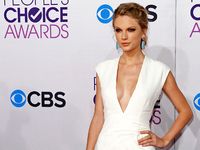 Putus dari Harry 1D, Taylor Swift Makin Seksi