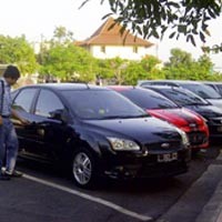 Menengok Gaya Hidup Pelajar Sekolah RSBI di Surabaya yang Gratis Itu