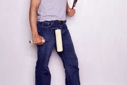 Tak Cuma Puting Payudara, Biji Kemaluan Pria Juga Bisa Diwarnai