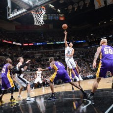 Spurs Beri Kekalahan Kelima Beruntun untuk Lakers