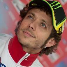 Rossi Diragukan Bisa Raih Gelar Juara Dunia ke-10