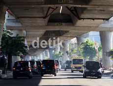 Rambu dan Listrik Belum Ada, Uji Coba Layang Antasari-Blok M Bakal Mundur