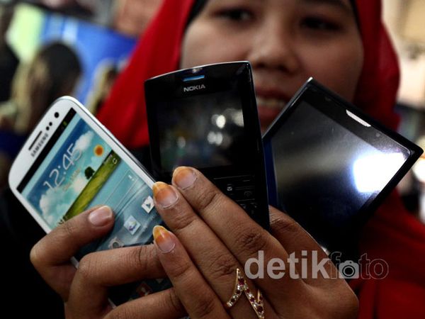Permintaan Meningkat, HP Impor Banjiri Indonesia