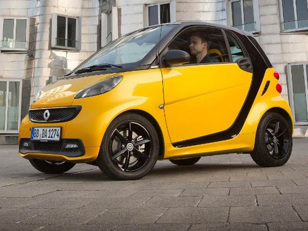 smart fortwo Berbodi Ngejreng