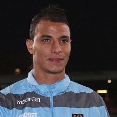 Chamakh Diyakini Bisa Sukses di West Ham