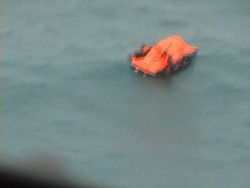 Jejak 15 ABK Samudera XII Kembali Hilang karena Cuaca Buruk