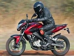 Bajaj Siapkan Pulsar 200 NS Injeksi untuk RI