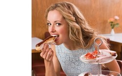 5 Kebiasaan Makan Ini Memicu Berat Badan Naik