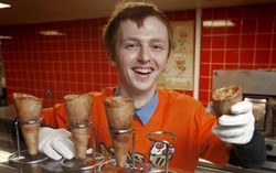 Pizza Unik Ini Berbentuk seperti Cone Es Krim