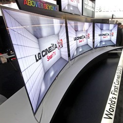 LG Pamer OLED TV Layar Lengkung Pertama di Dunia