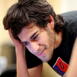 Tragis! Pejuang Konten Gratis di Internet Gantung Diri