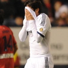 Nasib Sial Kaka Berlanjut, Main 18 Menit Lalu Dikartu Merah