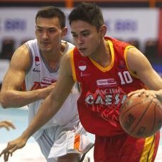 Airlangga Motori Kemenangan Pacific atas NSH GMC