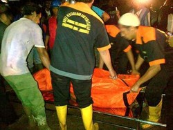 Usai Diautopsi, 3 Pekerja yang Tewas di Proyek Apartemen Dibawa Keluarga