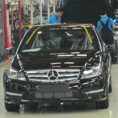 Daimler Lirik Pabrikan China