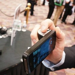 Snappgrip Bikin Ponsel bak Kamera Point-and-Shoot