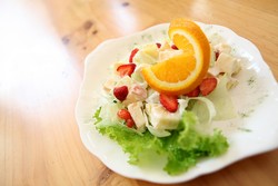 Colour in Salad