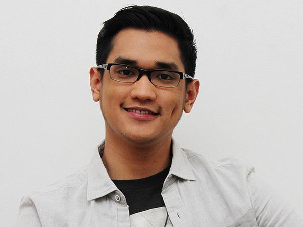 Aih, Manisnya Senyuman Afgan