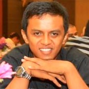 Mahkamah Konstitusi dalam Kerikil Dunia Pendidikan