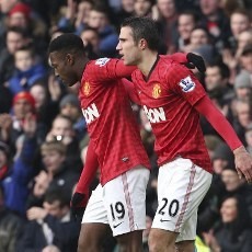 Van Persie Balik Sanjung Welbeck