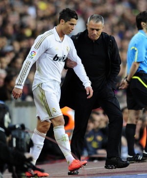 CR7 Bela Mourinho dari Kritik