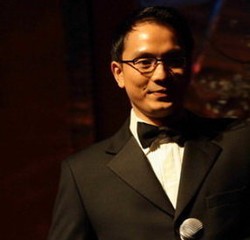 Presenter Charles Bonar Jadi Caleg Golkar