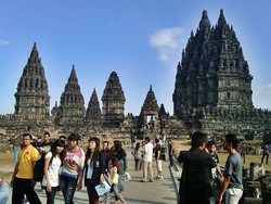 Terpesona Megahnya Candi Hindu Terbesar se-Indonesia