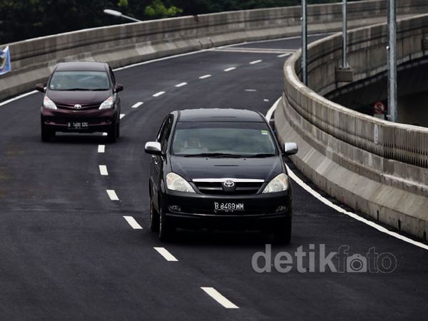 Jalan Layang Non Tol Antasari-Blok M Diuji Coba