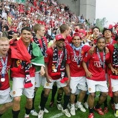 Evra: Sulit Membandingkan Setan Merah 2008