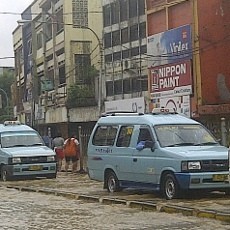 Jalan Jatinegara Barat Dibuka, Kendaraan Hanya Bisa Lintasi Busway