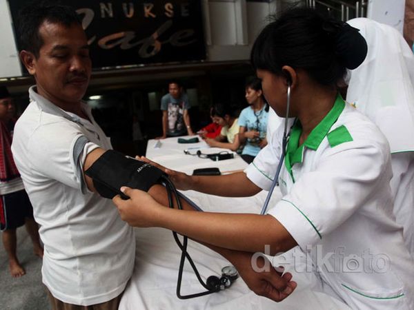 Korban Banjir Periksa Kesehatan Gratis