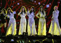 Rok Menerawang 4minute