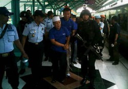 Puluhan Napi Koruptor dari LP Porong Tiba di Bandung Malam Ini