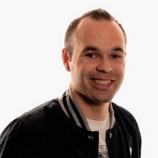 Iniesta Playmaker Terbaik Dunia 2012 versi IFFHS