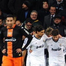 Madrid Bekuk Valencia 2-0