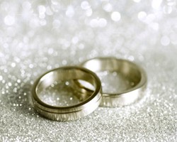 Cerita Unik Cincin Pernikahan, Rela Menyabung Nyawa Hingga Mencuri